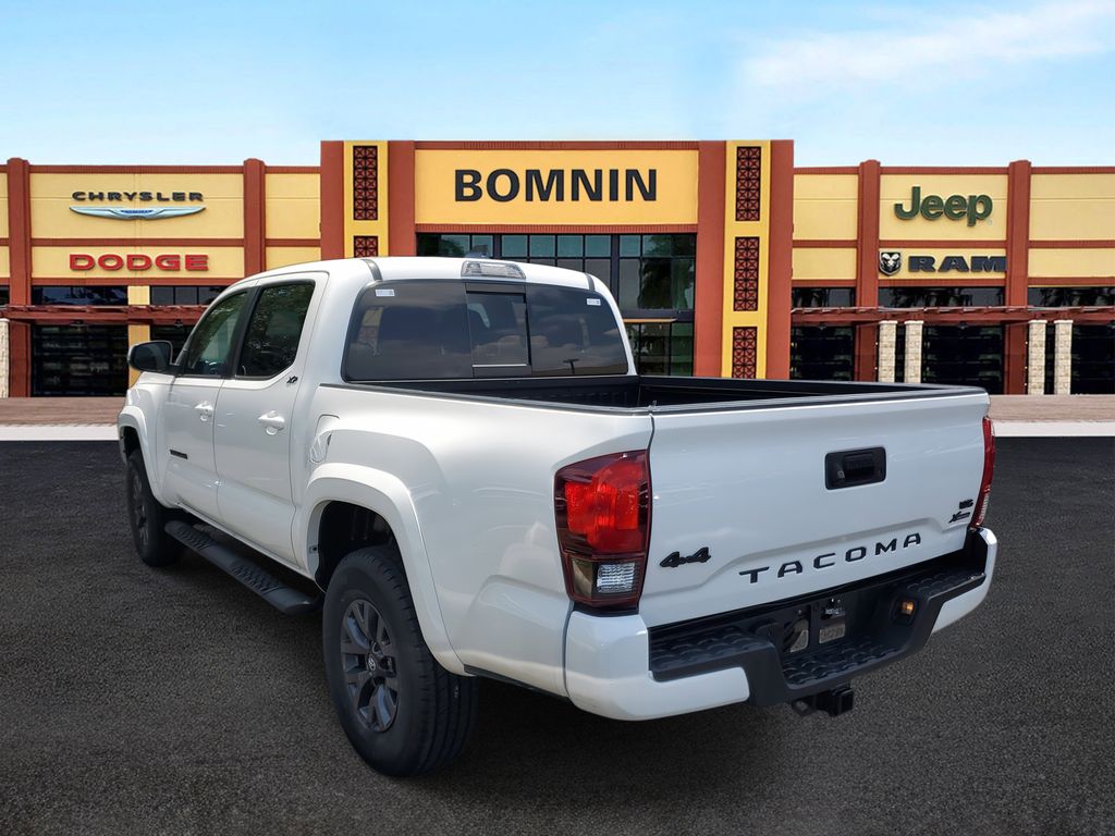 2023 Toyota Tacoma SR5 V6 photo 4