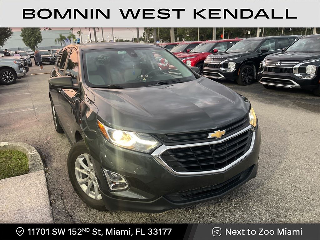 2020 Chevrolet Equinox LS photo 2