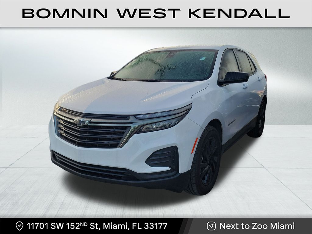2024 Chevrolet Equinox LS photo 2