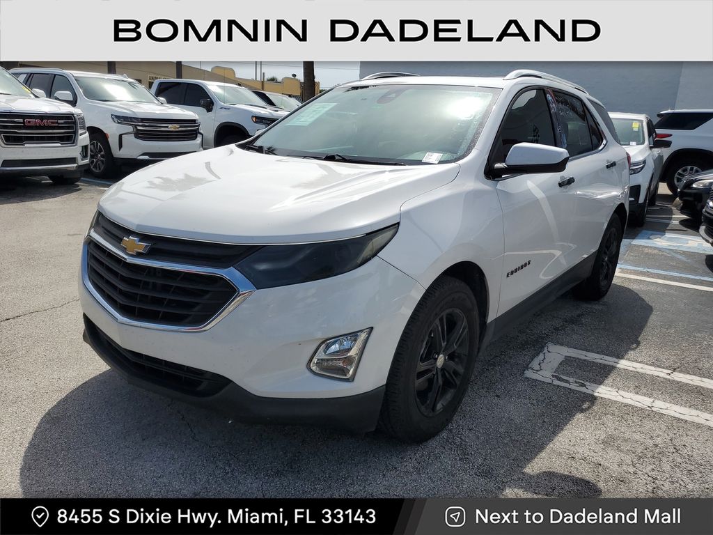 2020 Chevrolet Equinox LT photo 2