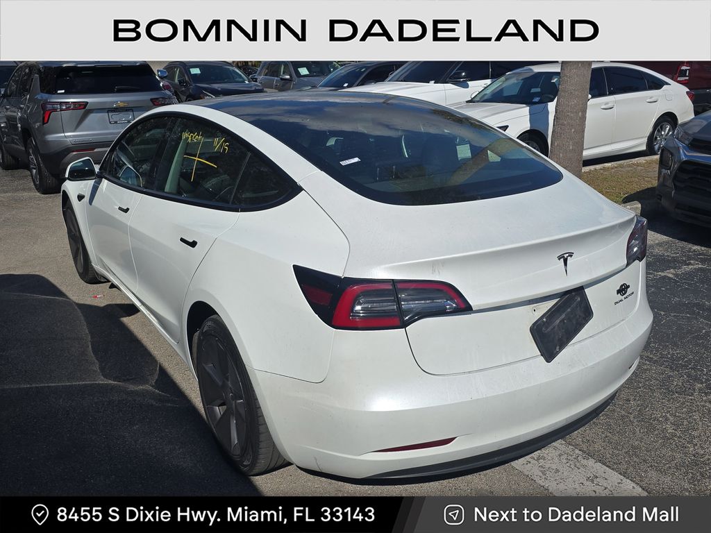 2023 Tesla Model 3 Long Range photo 4