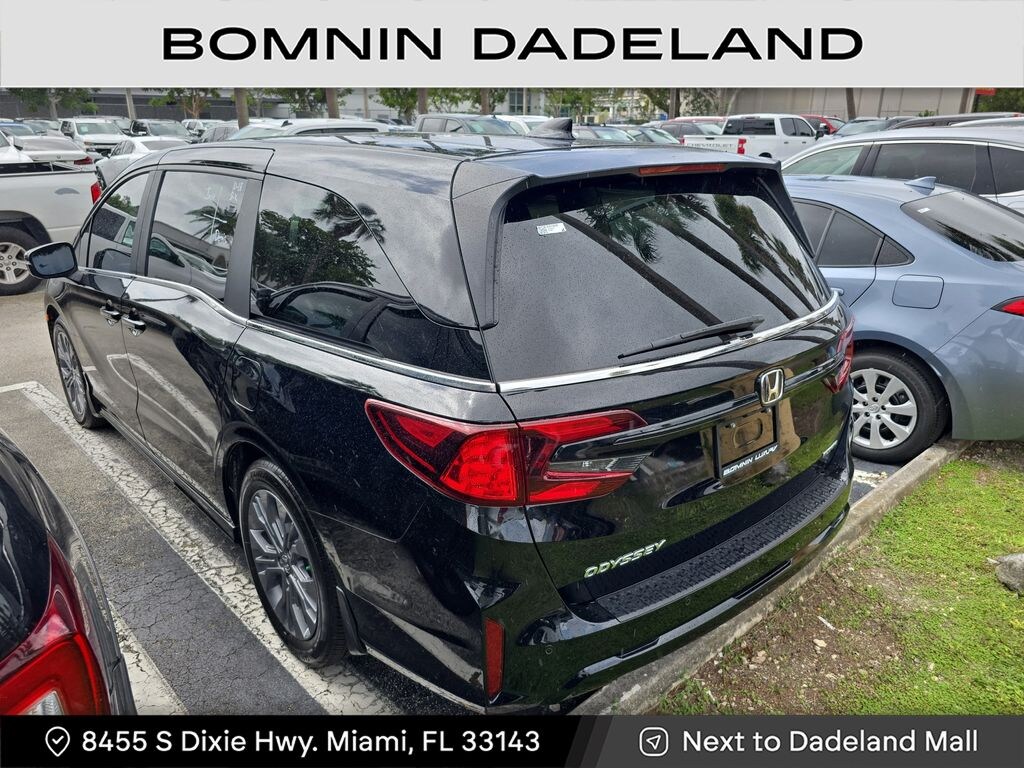 Used 2025 Honda Odyssey Touring Minivan/Van