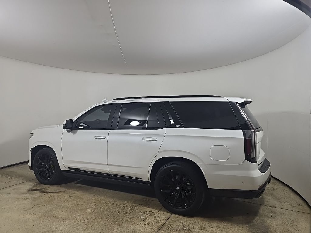 2021 Cadillac Escalade Sport Platinum photo 2