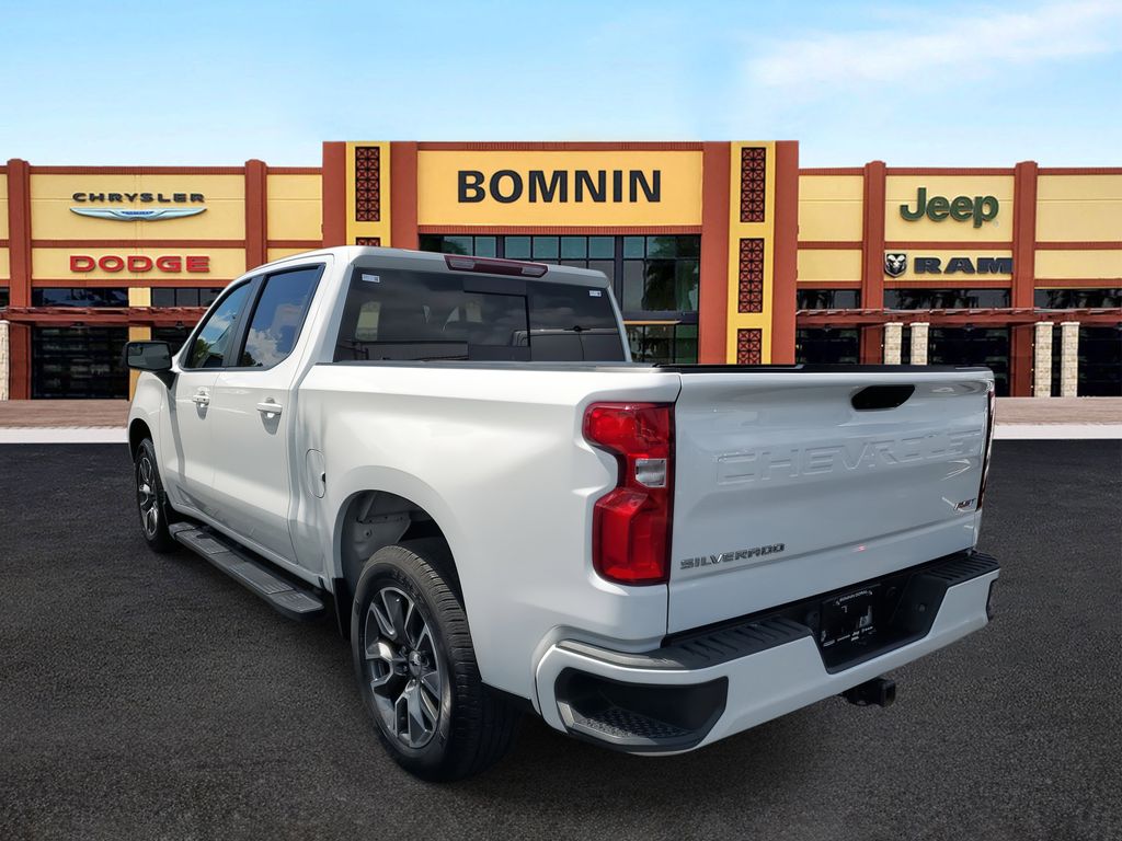 2022 Chevrolet Silverado 1500 RST photo 4