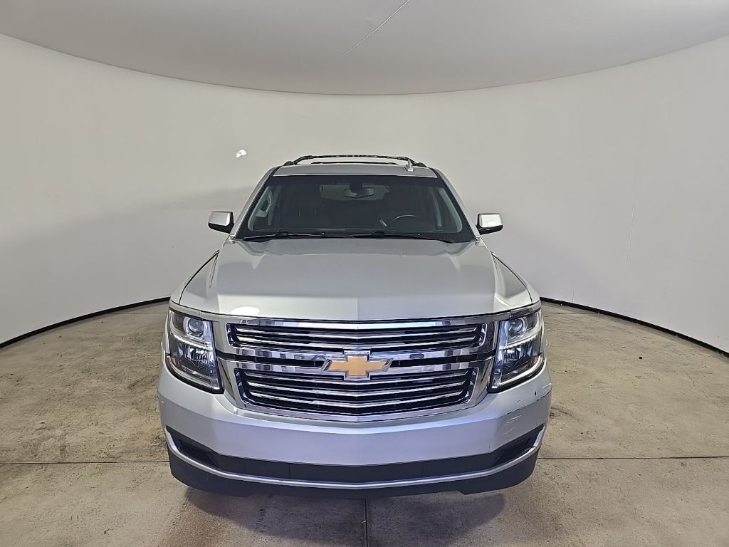 2020 Chevrolet Suburban LS photo 3
