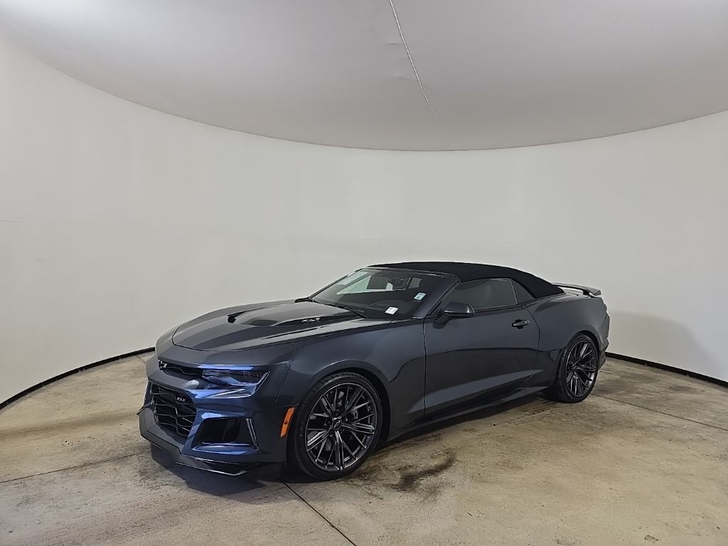 2023 Chevrolet Camaro ZL1 photo 2