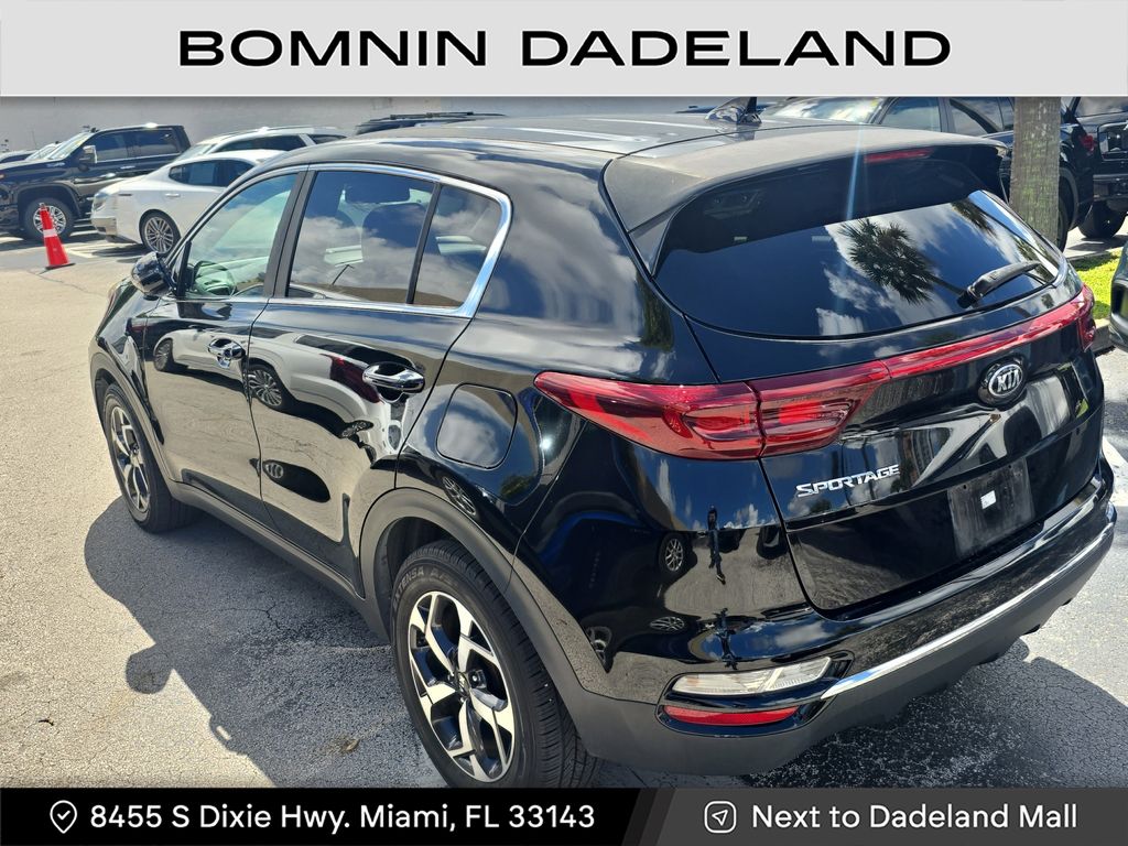 2020 Kia Sportage LX photo 3