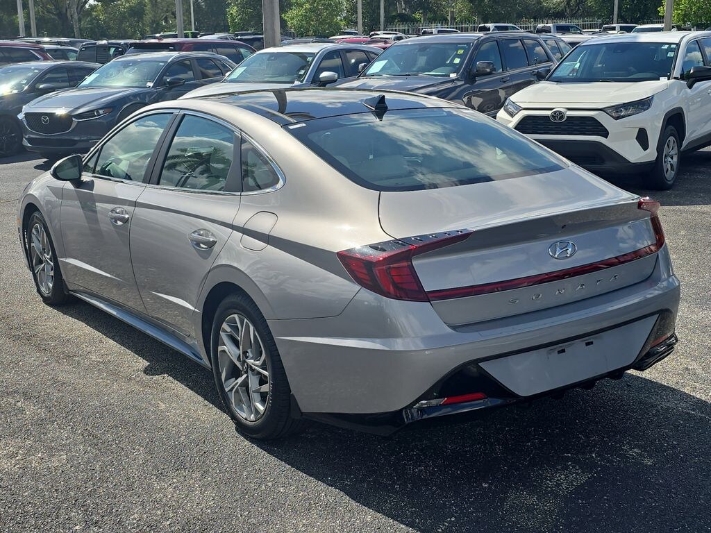 Used 2023 Hyundai Sonata SEL Sedan