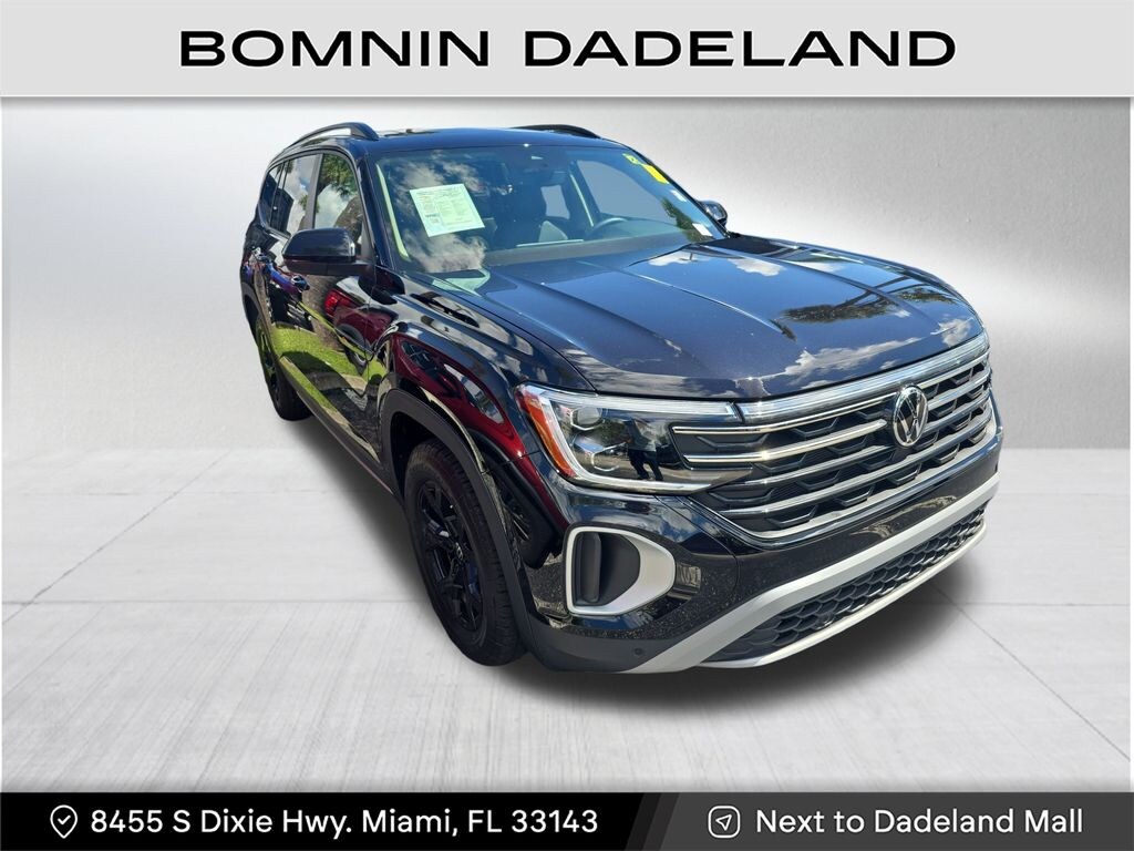 Used 2025 Volkswagen Atlas 2.0T Peak Edition SUV