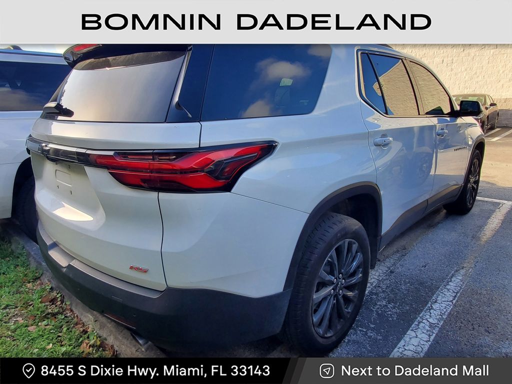 2022 Chevrolet Traverse RS photo 3