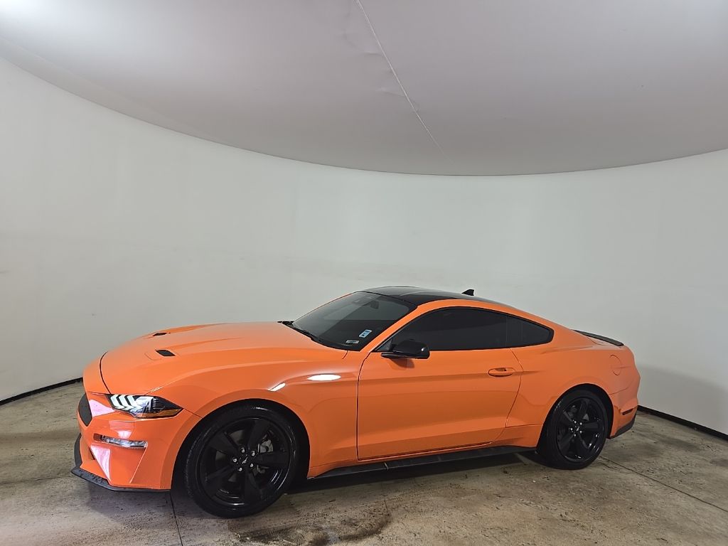 2021 Ford Mustang EcoBoost photo 2