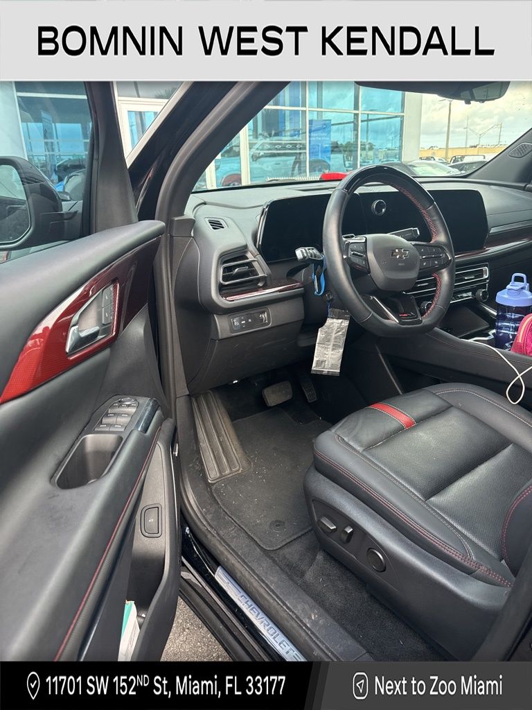 2024 Chevrolet Traverse RS photo 3