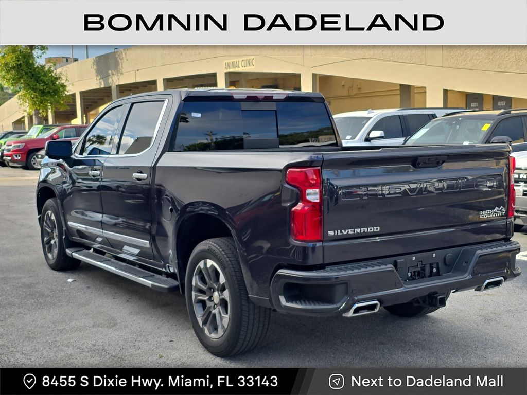 2023 Chevrolet Silverado 1500 High Country photo 3