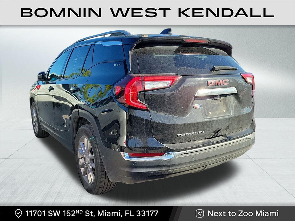 2022 Gmc Terrain SLT photo 3