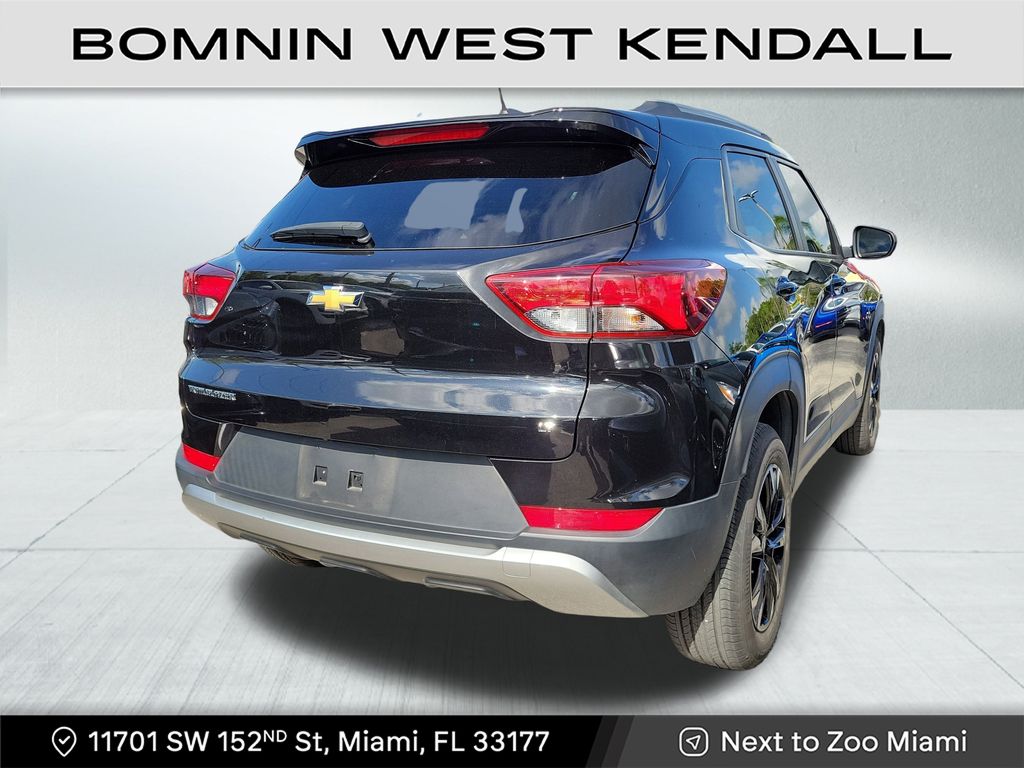 2023 Chevrolet Trailblazer LT photo 4