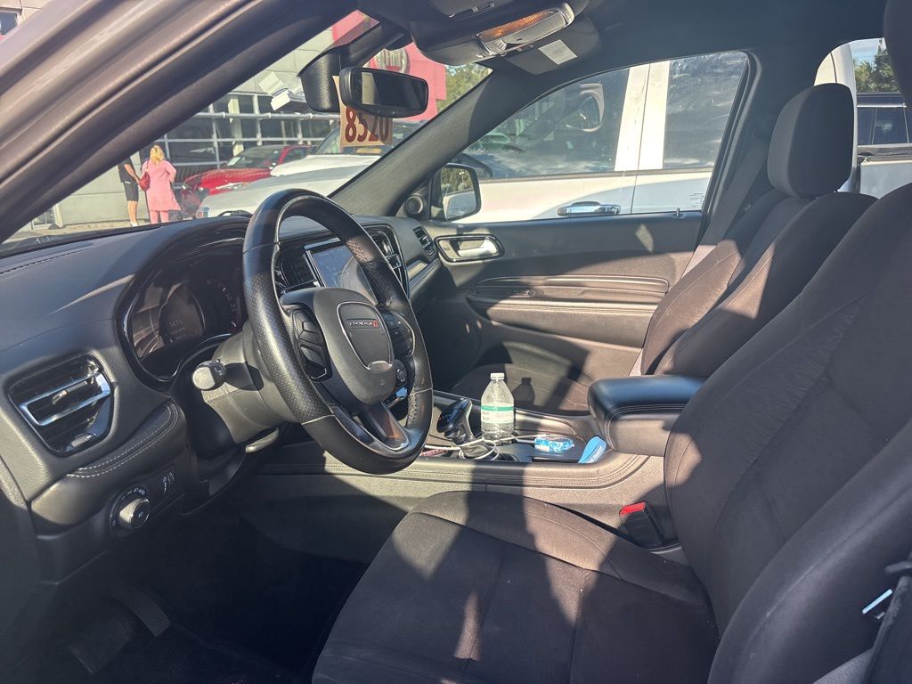 2022 Dodge Durango SXT photo 3