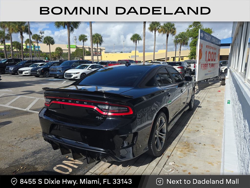 2022 Dodge Charger R/T photo 4