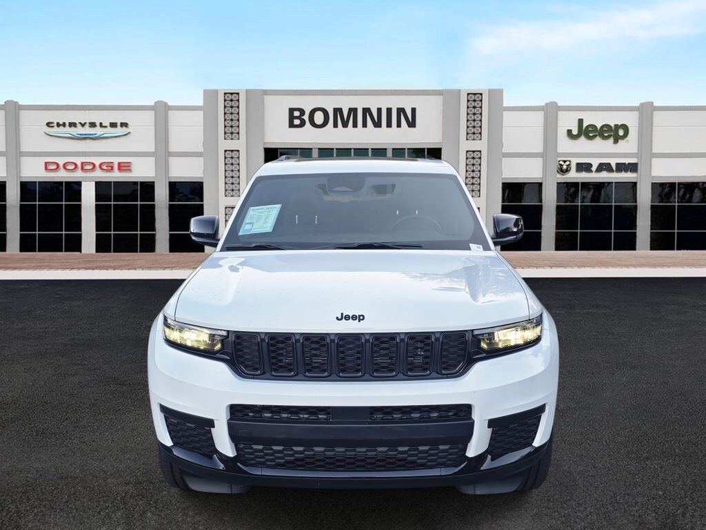 Used 2023 Jeep Grand Cherokee Limited SUV