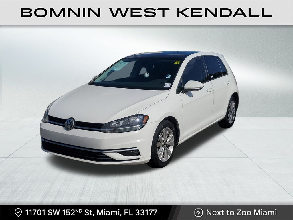 2018 Volkswagen Golf TSI SE photo 3