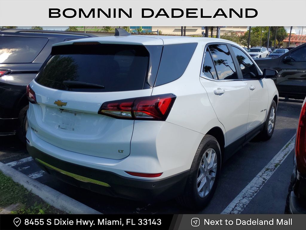 2024 Chevrolet Equinox LT photo 4