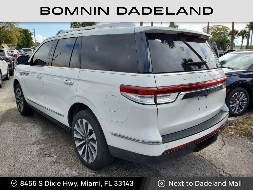 2023 Lincoln Navigator Reserve photo 3