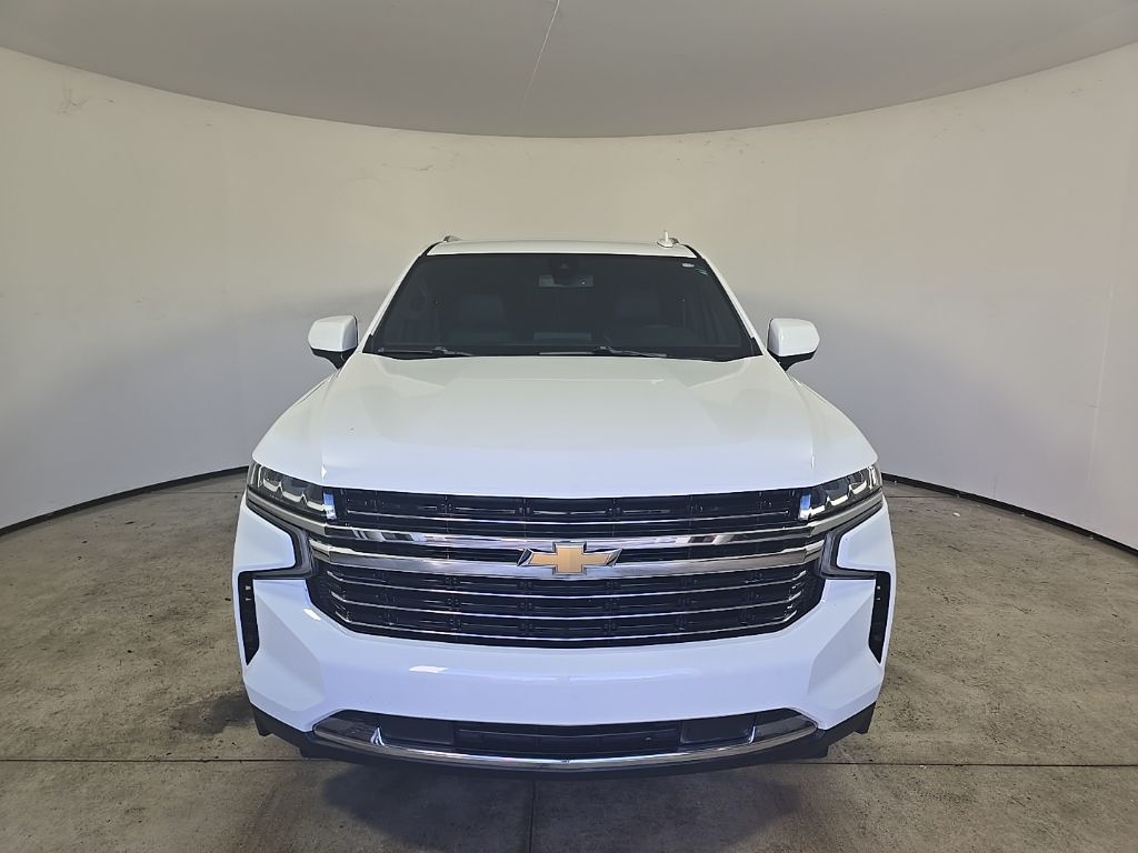 2021 Chevrolet Tahoe LT photo 3