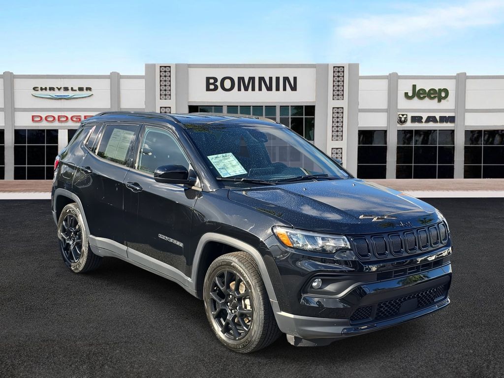 Used 2022 Jeep Compass Altitude SUV