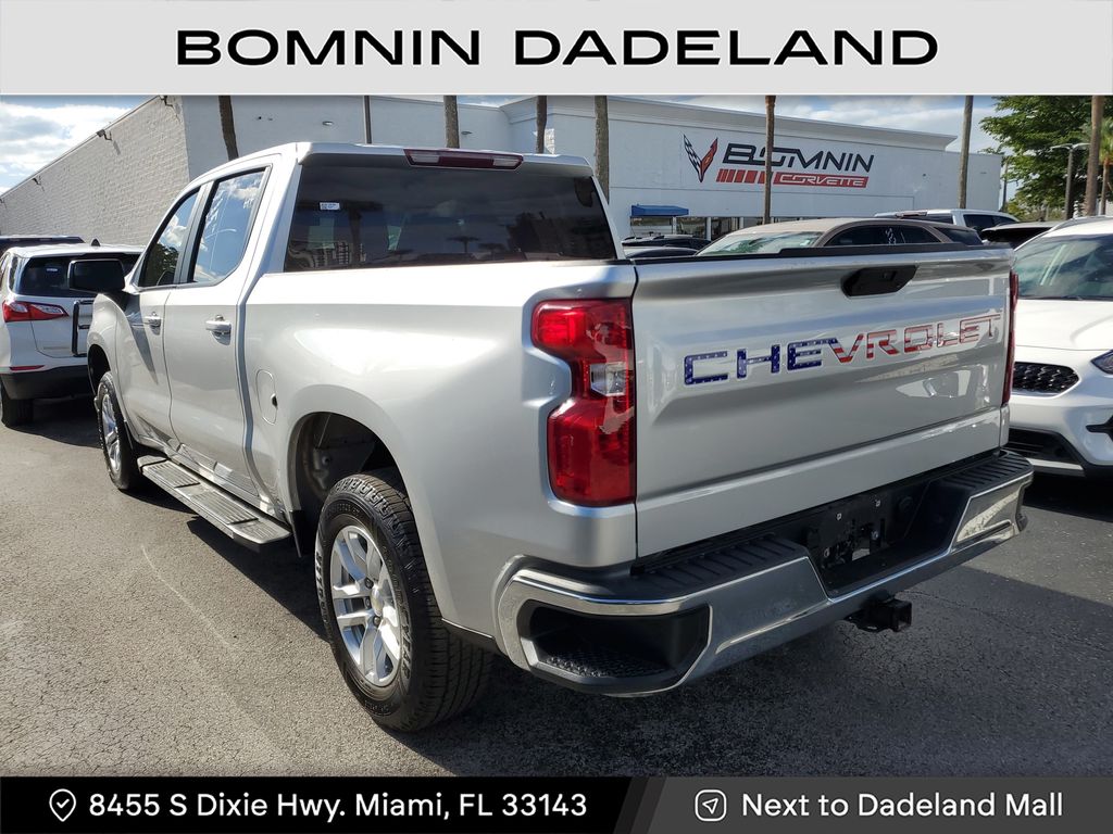 2020 Chevrolet Silverado 1500 LT photo 3