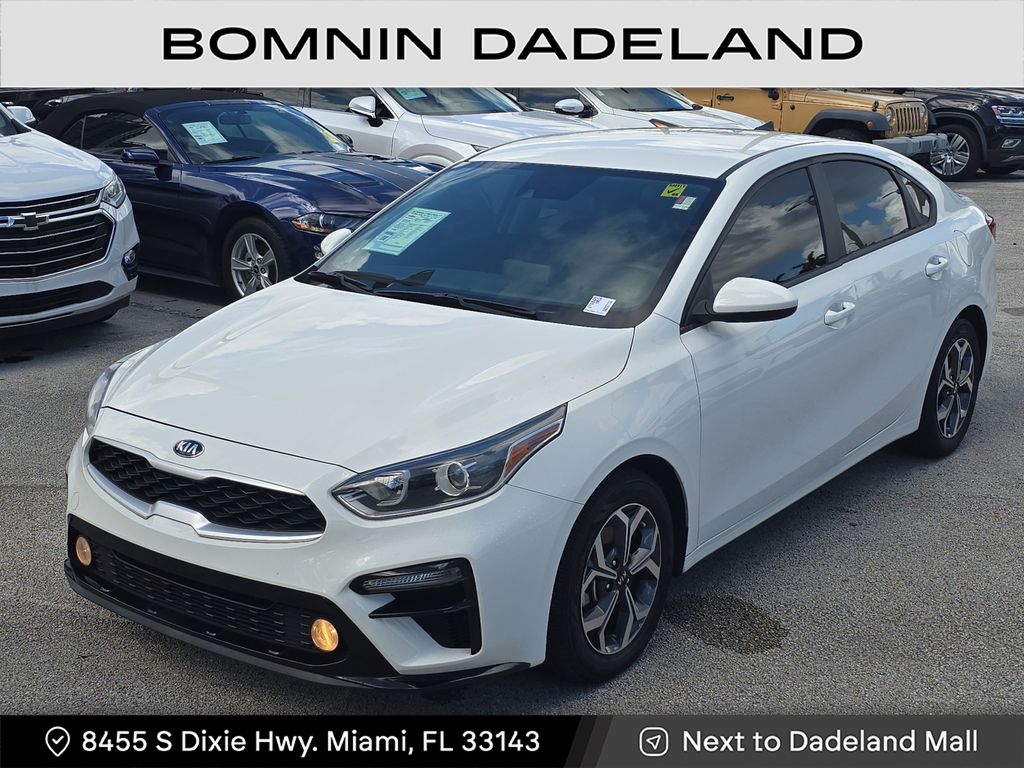 2020 Kia Forte LXS photo 2