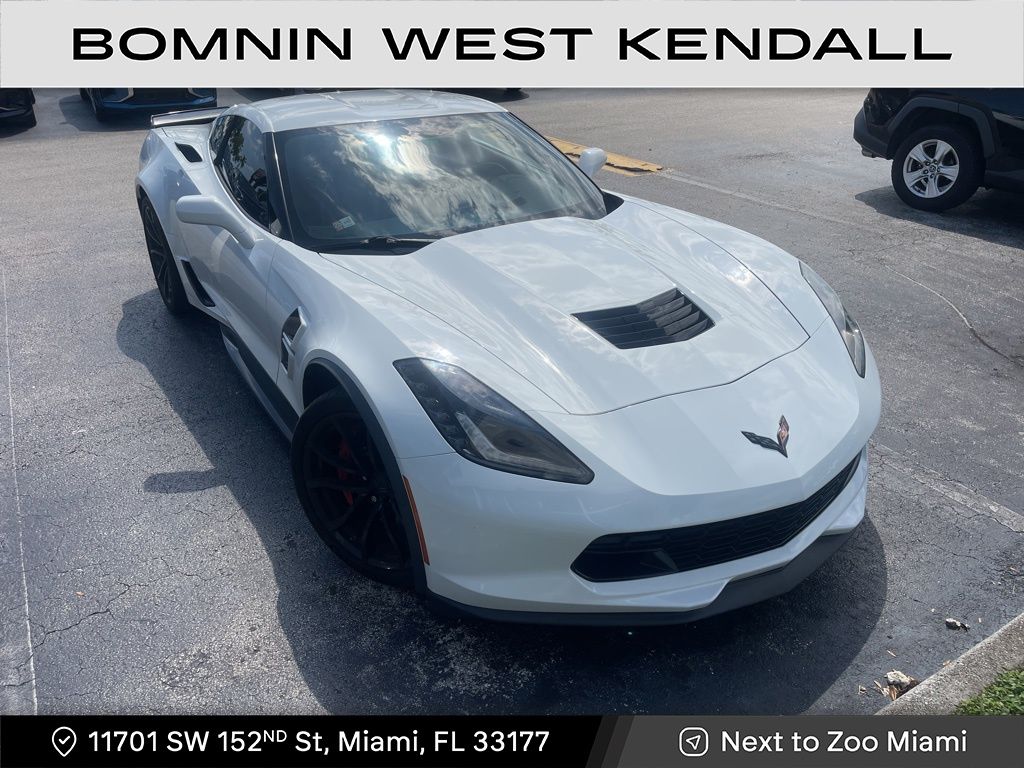 2019 Chevrolet Corvette Grand Sport 1LT photo 2