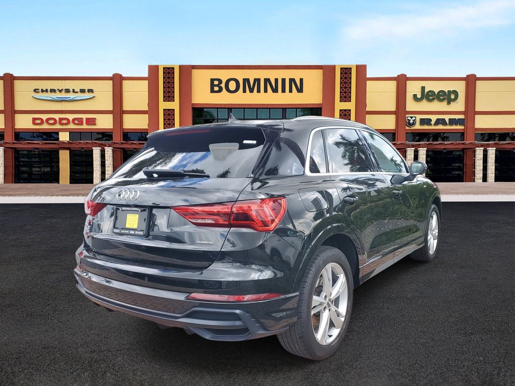 2020 Audi Q3 Premium S line photo 3