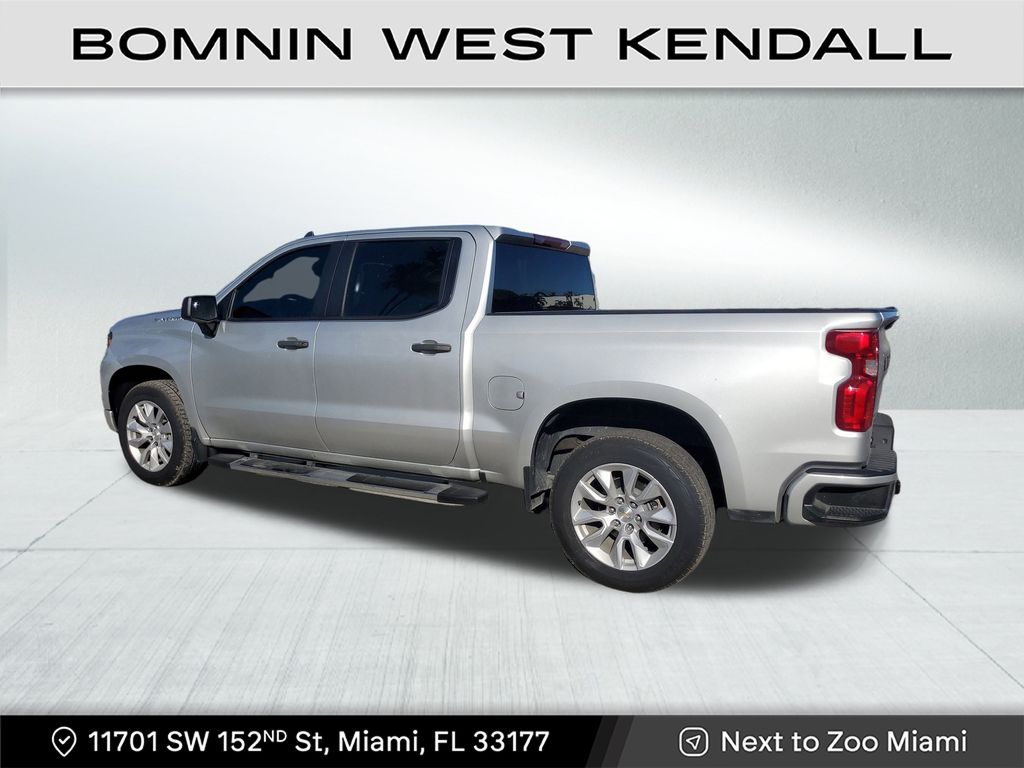 2022 Chevrolet Silverado 1500 Custom photo 4