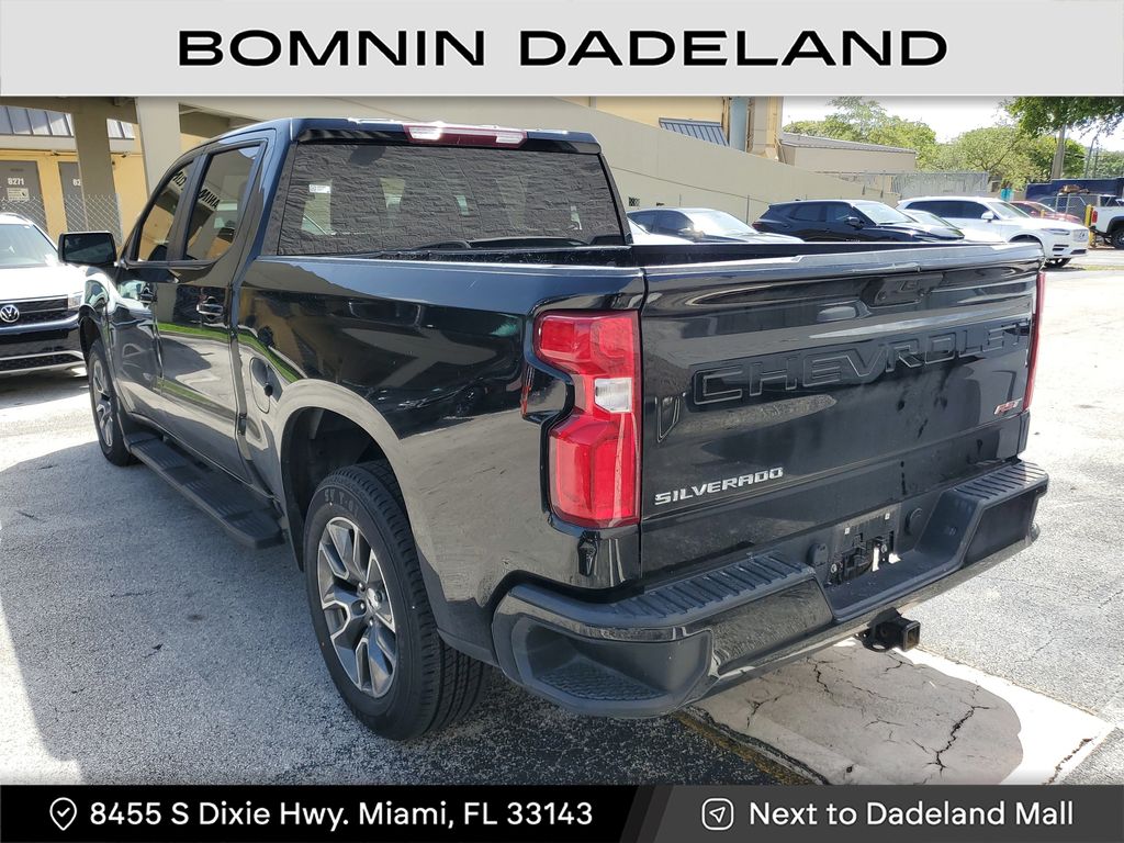 2022 Chevrolet Silverado 1500 RST photo 3