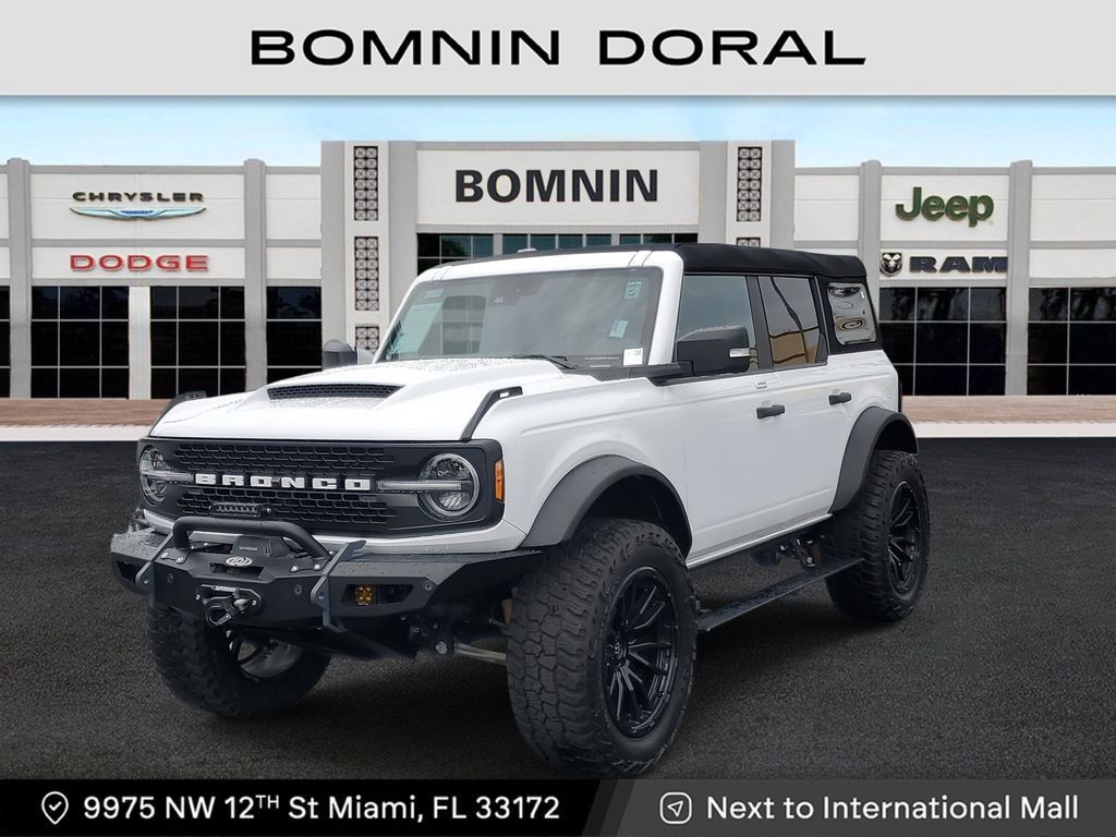 Used 2023 Ford Bronco Badlands SUV