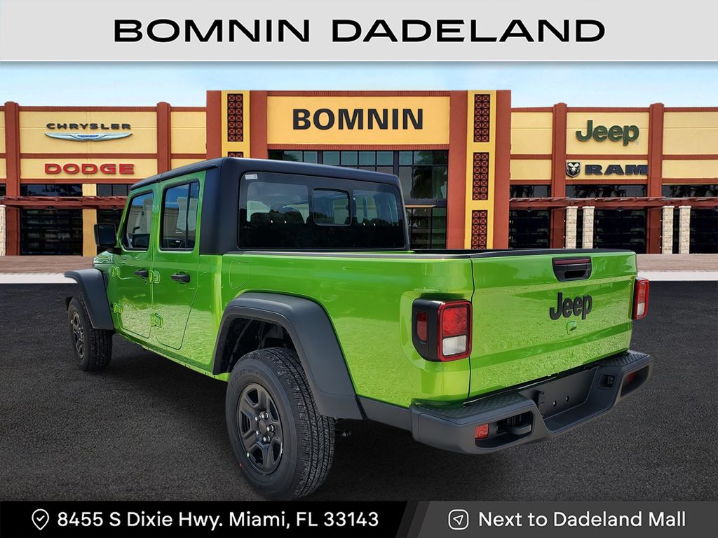 2025 Jeep Gladiator Sport photo 4