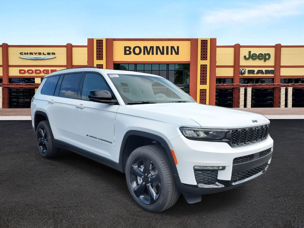 2025 Jeep Grand Cherokee L photo 3