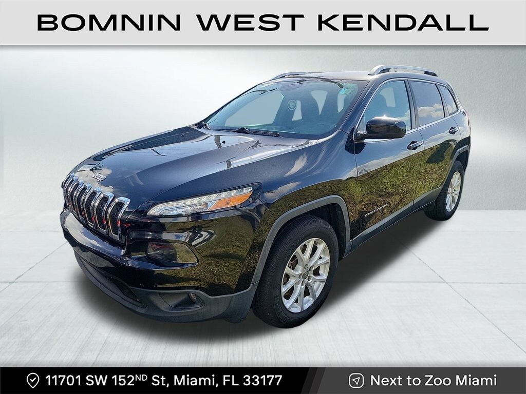 Used 2016 Jeep Cherokee Latitude SUV