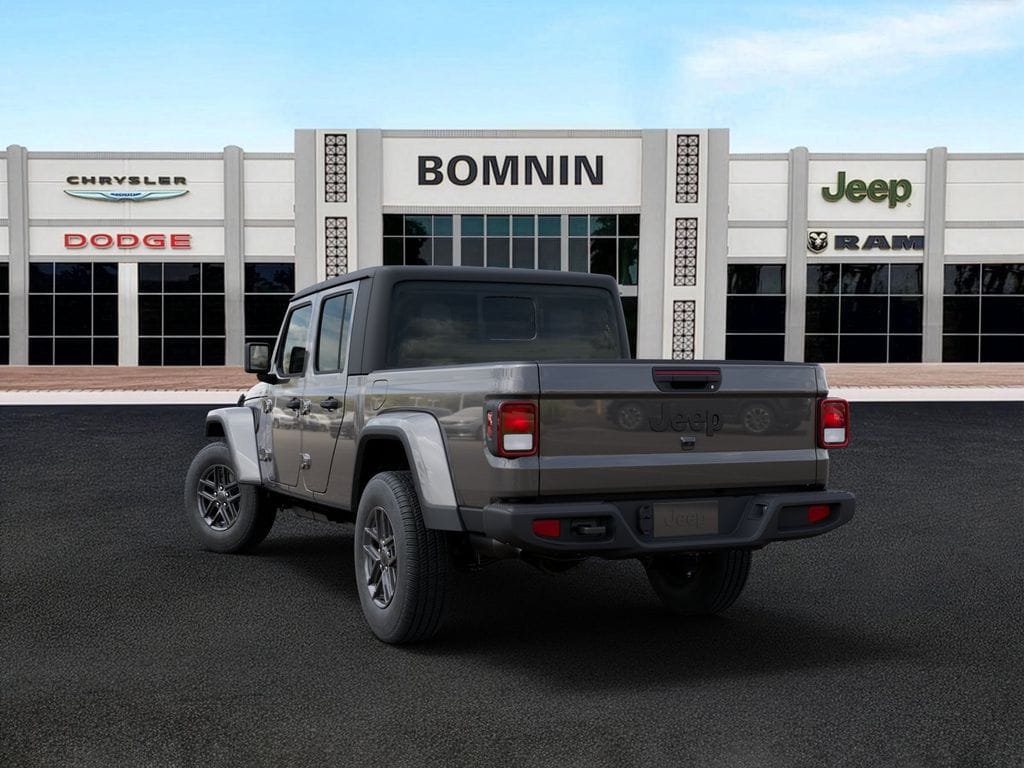 Used 2025 Jeep Gladiator Sport S Truck