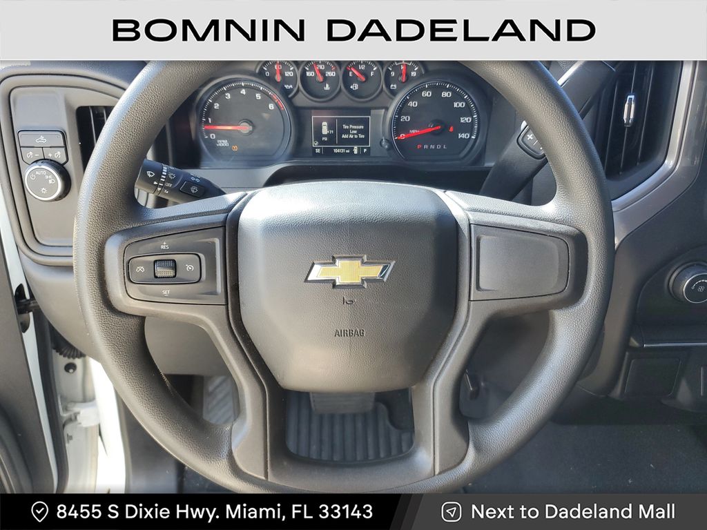 2020 Chevrolet Silverado 1500 Custom photo 14