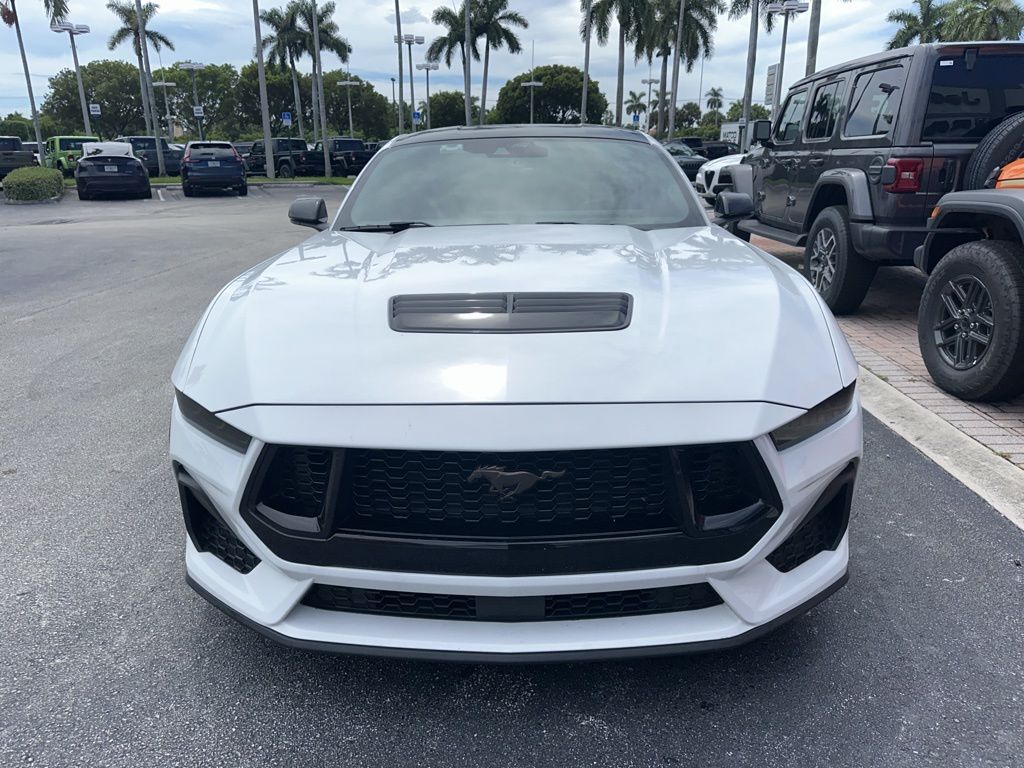 2024 Ford Mustang GT Premium photo 2