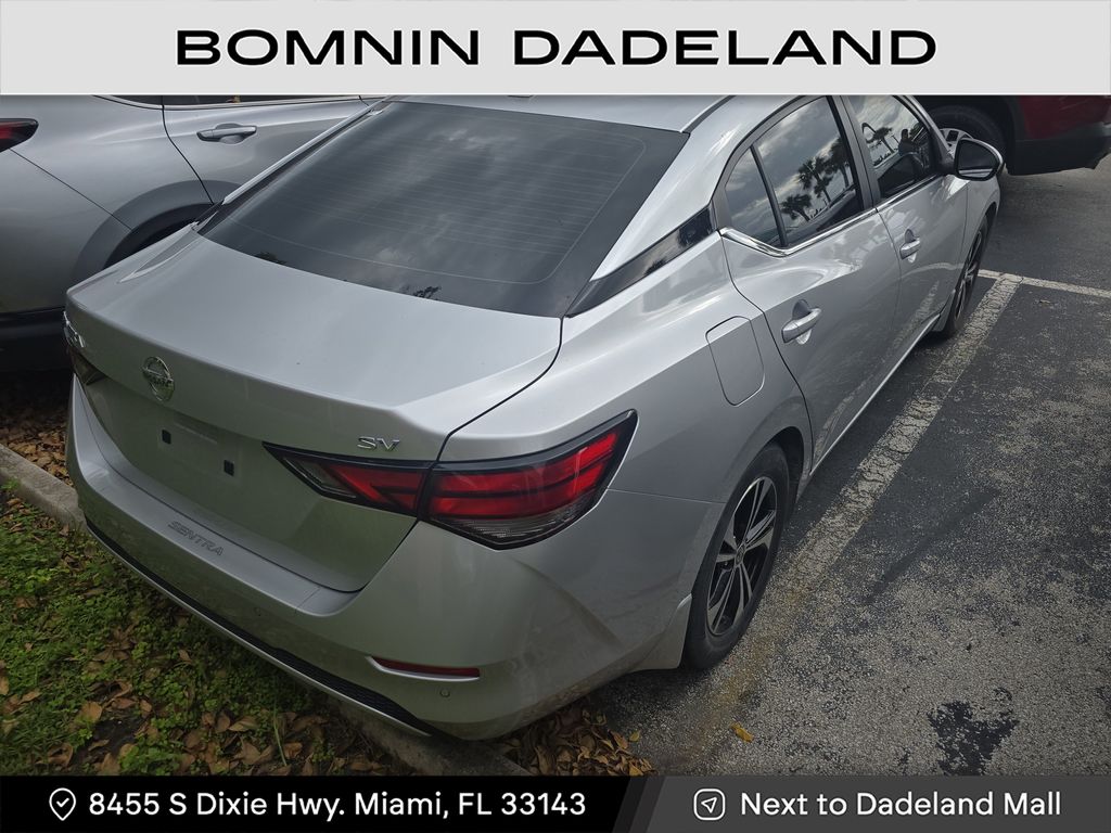 2022 Nissan Sentra SV photo 4