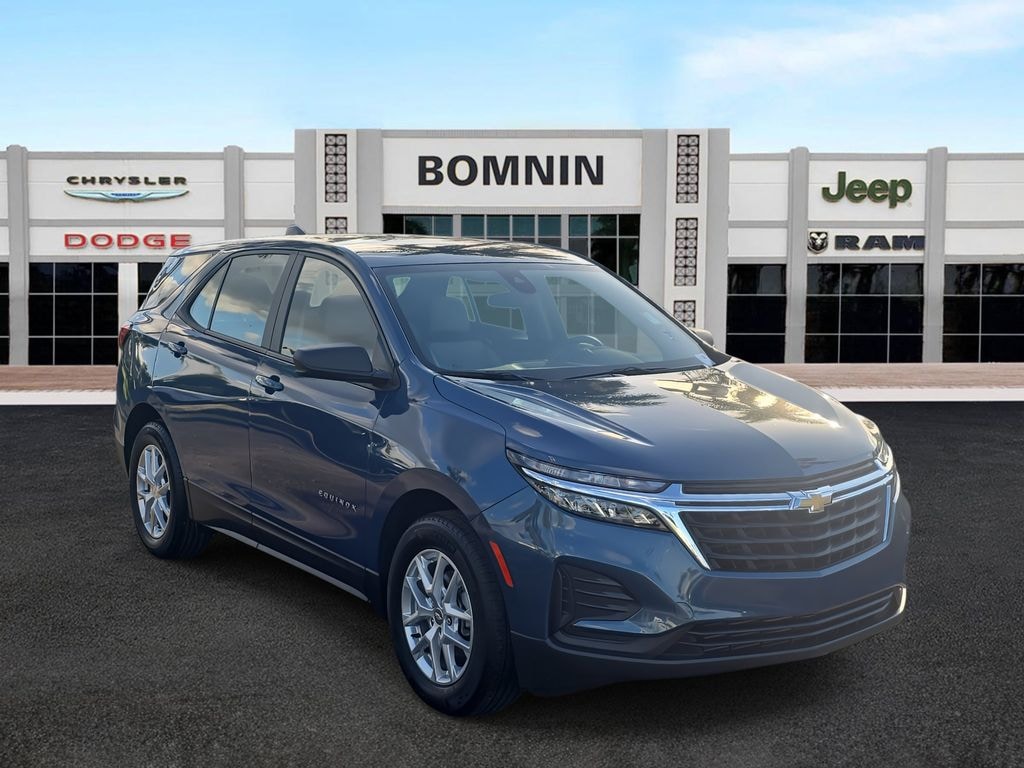 Used 2024 Chevrolet Equinox LS SUV