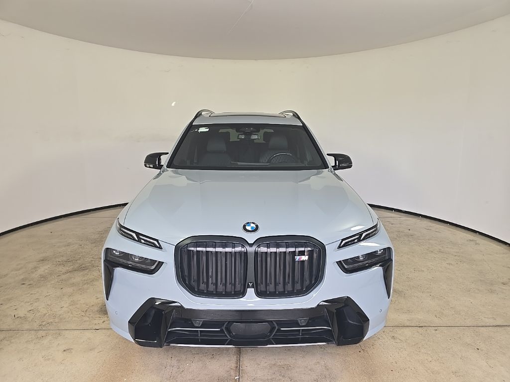 2023 Bmw X7 M60i photo 3