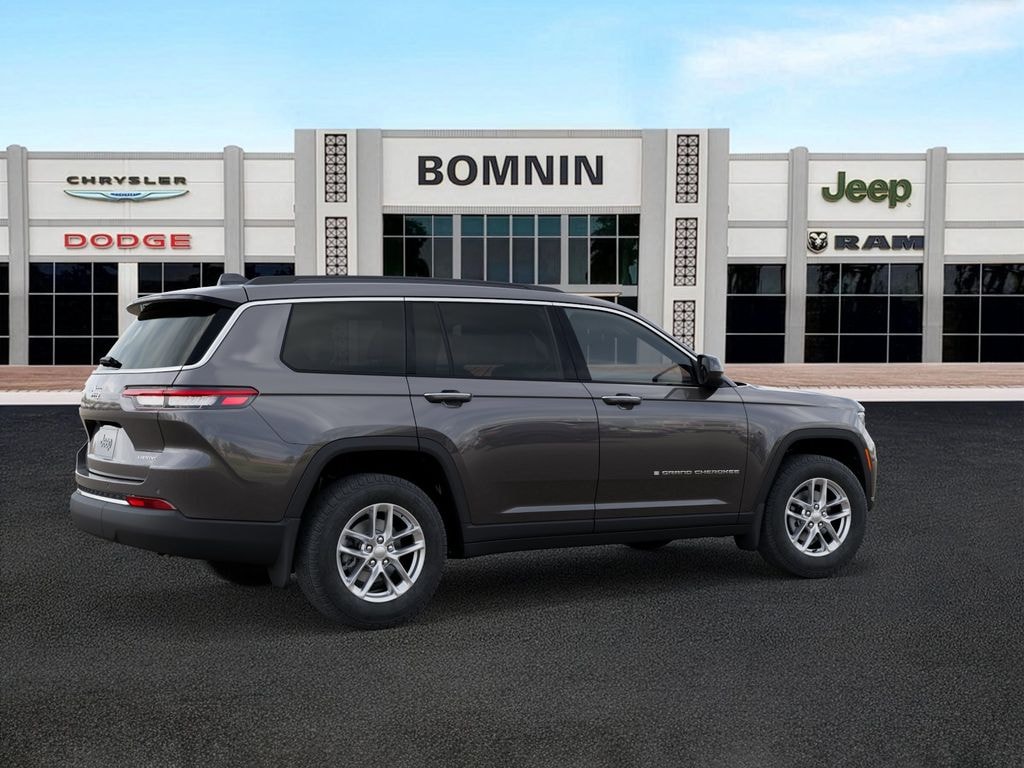 New 2025 Jeep Grand Cherokee L Laredo Sport Utility