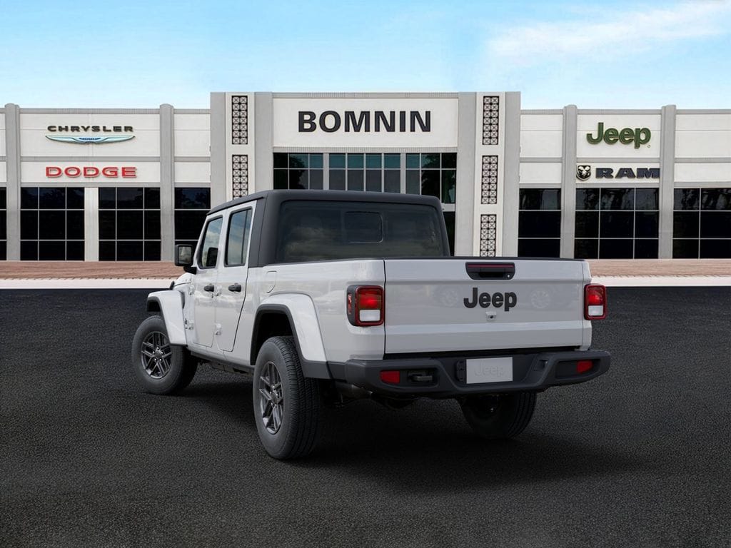 Used 2025 Jeep Gladiator Sport S Truck
