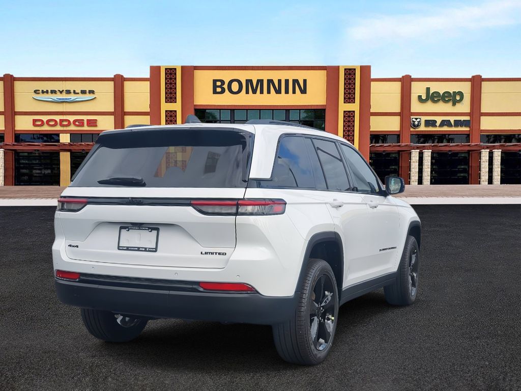 2025 Jeep Grand Cherokee Limited photo 4