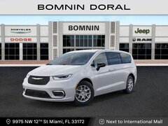 2026 Chrysler Pacifica Select Passenger Van