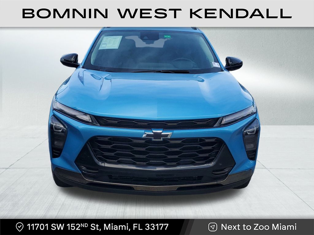 2025 Chevrolet Trax ACTIV photo 2