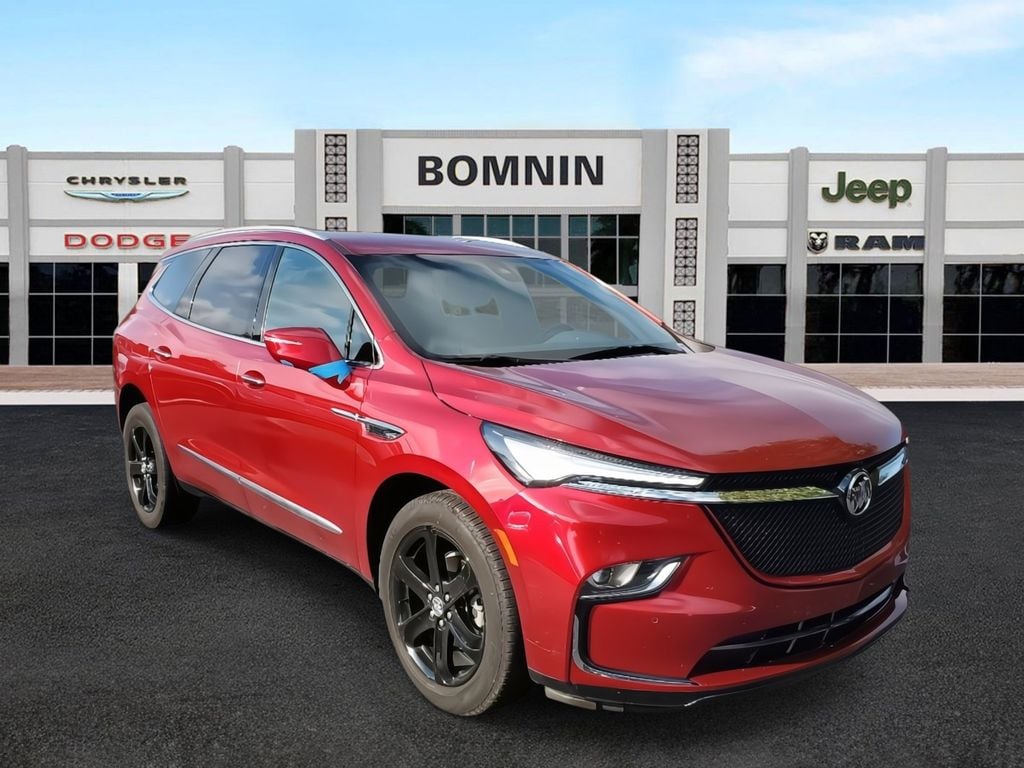 Used 2024 Buick Enclave Essence SUV