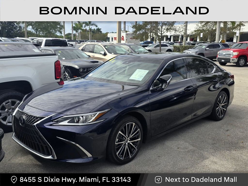 Used 2024 Lexus ES 350 Sedan